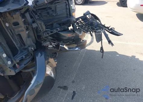 2017 Chevrolet Silverado 2Lt из США, поврежденный, VIN 3GCUKREC3HG301971